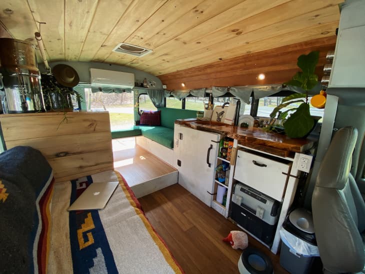 how-big-is-100-square-feet-examples-of-real-homes-apartment-therapy